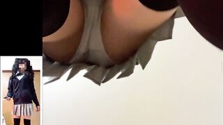 Take an Upside-down Shot of the Futanari JK that is Crazy about your Smartphone! Excited w