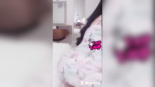 Booty Dance / ගිහානනිගේ නන්ගී නිමෙශිකා Online හැමිනෙයි