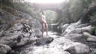 A Buxom Full-length Fiery Guy Topsy-turvy | become Fitting