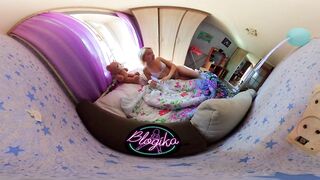 VR 360° Quarantine Morning Routine ⏰ Waking up with me