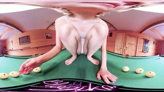 VR 360 ° Girl with Balloons, Funny Moments