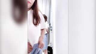 【YouTubeの続き】オナニー盗撮♥試着室で生着替えしてたらムラムラしちゃって・・・下着脱いじゃった★日本人個人撮影素人