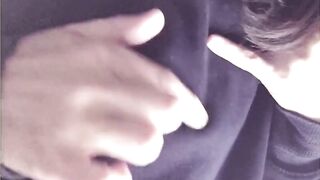 【ちくびぜめ】ぽっちり乳首をエッチな色のスポンジでコリコリ Nipple Massage with PINK Sponge Japanese Masturbation Orgasm