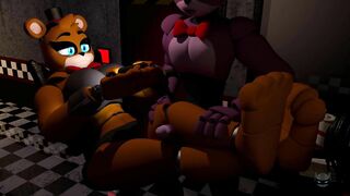 Plays with Freddy (with Sound)