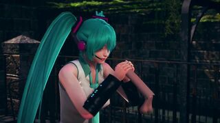 Miku makes a Fan Pleasing before a Concert