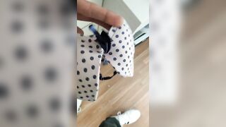 ESPIANDO El DORMITORIO De La HERMASTRA, El SUJETADOR SEXY, Puso DURA La POLLA