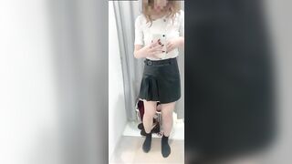 続きはファンクラブで！試着室盗撮＆オナニー♥縦型動画、日本人女子、巨乳、素人