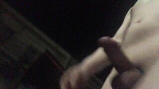 深夜に近所を全裸勃起で徘徊。撮影の難しさを感じるも、いつも通りの散歩はできた　野外露出散歩　0203　晴　気温2度