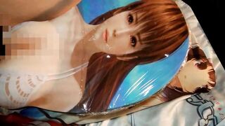DOAX霞等身大おっぱいマウスパッドにキス&パイズリ&顔射大量ぶっかけ