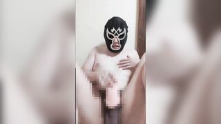 元ラクビ―部の変態男が乳首をいじりながらオナホールを使ってセクシーな喘ぎ声をあげて大量射精