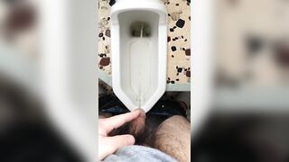 無修 酔でシッコ