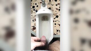 無修 酔でシッコ