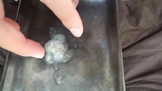 尿道が詰まるほどの特濃精子が出たので、いろいろ弄ってみました。