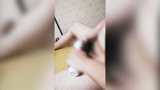 変態日本人ゲイが電マおもちゃでいやらしいオナニー Hentai Japanese Gay Masturbates with Electric Toys