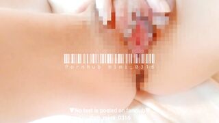 とっても恥ずかしいけど...全裸になります！