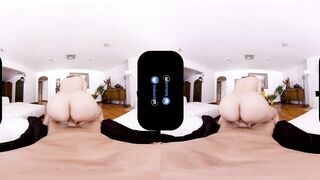BaDoinkVR.com Big Titted Babe Stephanie West Gives Full Fucking Service