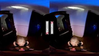 VRCosplayX.com Selvaggia Babe As Sonya Has Ever-Wet Pussy MORTAL KOMBAT XXX