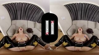 VRCosplayX.com Fuck Busty Tina Armstrong In DEAD OR ALIVE XXX