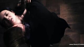 Asia Argento nude - Dracula 3d (2012)