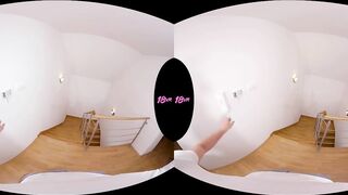 18VR.com Petite Teen Giorgia Roma Offers You Cookies And Her Ass