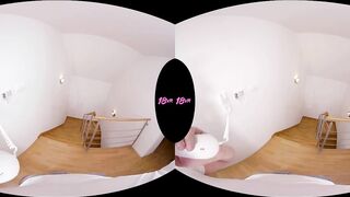 18VR.com Petite Teen Giorgia Roma Offers You Cookies And Her Ass