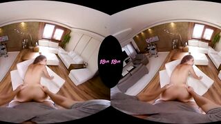 18VR.com Fucking Bruntte Teen Bunny Love In POV VR
