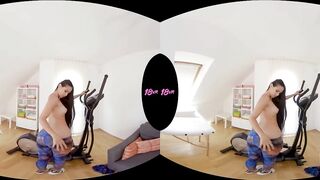 18VR.com Best Cardio Training With Latina Hottie Andreina De Luxe
