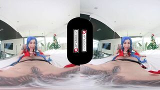 VRCosplayX.com Fill Jinx's Pussy With Your Hard Dick Santa