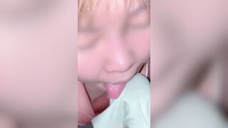 パンツを被せてフェラチオ パンツこき パンコキ　Blowjob with pants on panty job