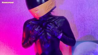 cosplay Celty Sturluson from Durarara has fun with a dildo and experiences a vivid orgasm
