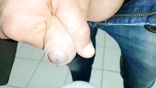 powerful and long stream of urine from mr. "big dick"