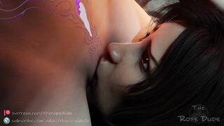 Lara Croft lesbian pussy licking