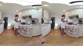 Viva Athena in VR 3D 180