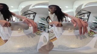 Viva Athena in VR 3D 180