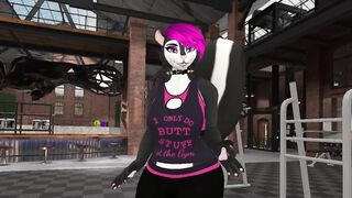 Skunk facesits and facefarts on you for a gym job