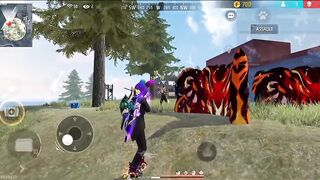 Playing FREE FIRE episode 3| I CAN'T STOP LOOKING AT HER TITS WHILE PLAYING