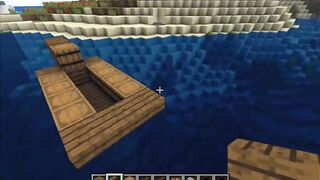How to build a small pirate ship in Minecraft
