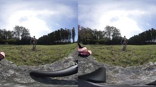 Nude Hula Hooping in a random backyard 180 VR Virtual Reality 3D