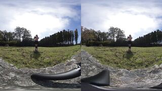 Nude Hula Hooping in a random backyard 180 VR Virtual Reality 3D