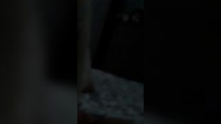 vero amatoriale la ragazza la succhia nella camera dei suoi dopo la festa