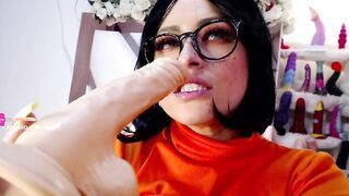 Velma from Scooby Doo destroys his throat with huge cock