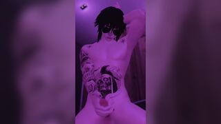 Kayden cums while masturbating solo in VR