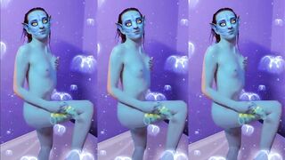 AVATAR Girl Duscht Sexuell!