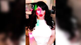 smoking lipstick under Daddy's spell