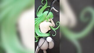 C.C.バニーフィギュアぶっかけ