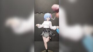 レム figure bukkake