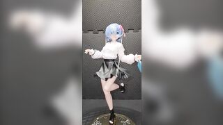 レム figure bukkake