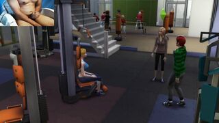 Joven rubia la pasa muy bien en gimnasio con una compañera
