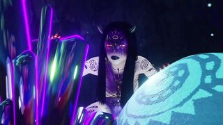 Une bombe se fait pénétré par une créature transexuel. (Universe in Cum)