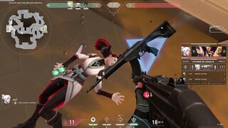 JUGANDO UNAS PARTIDAS VALORANT